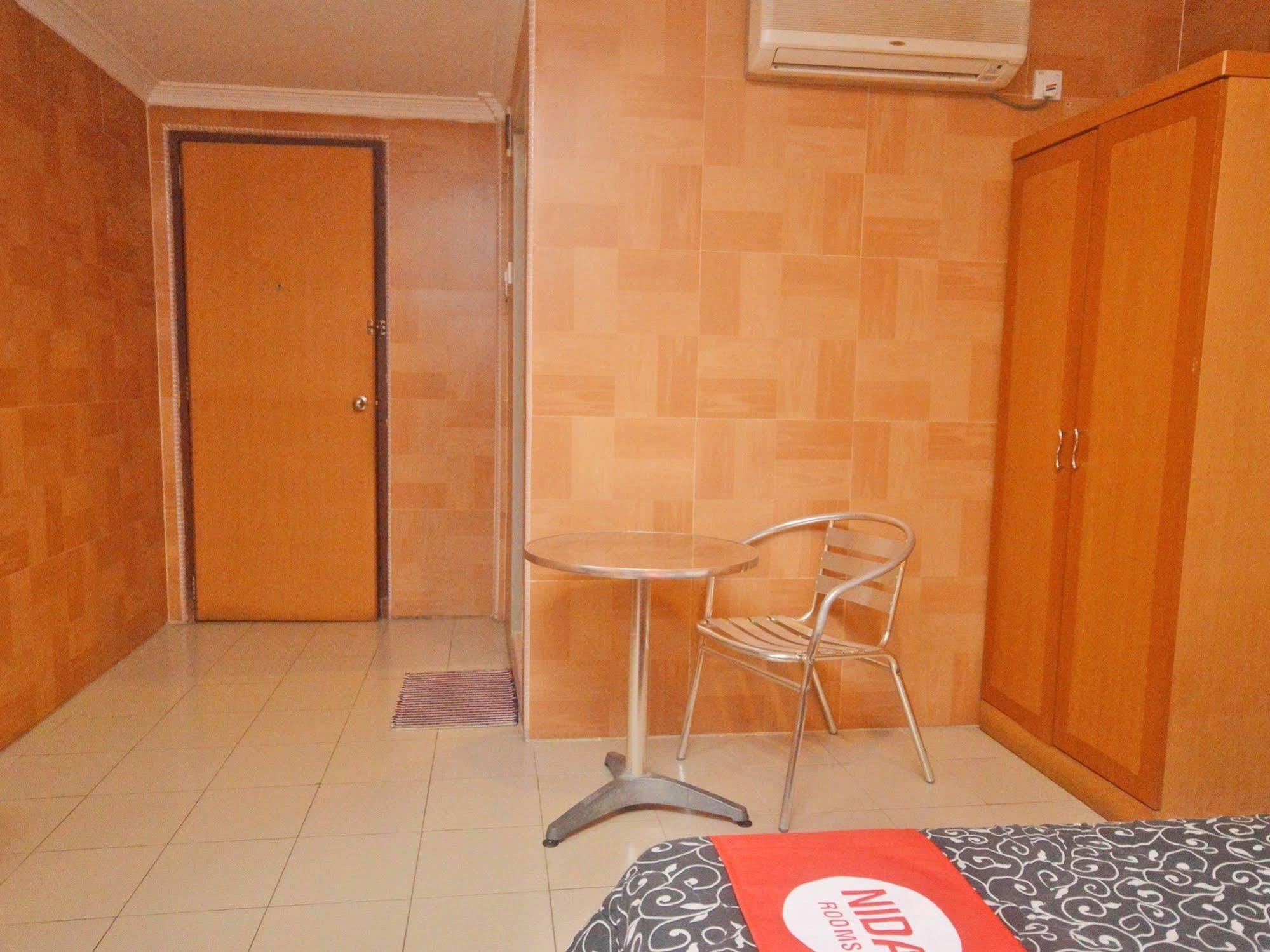 Nida Rooms Nagoya Business Center Batam Ngoại thất bức ảnh